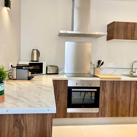 Le Palm Appartement Elegant & Design En Bord Riviere Коллобрьер Экстерьер фото