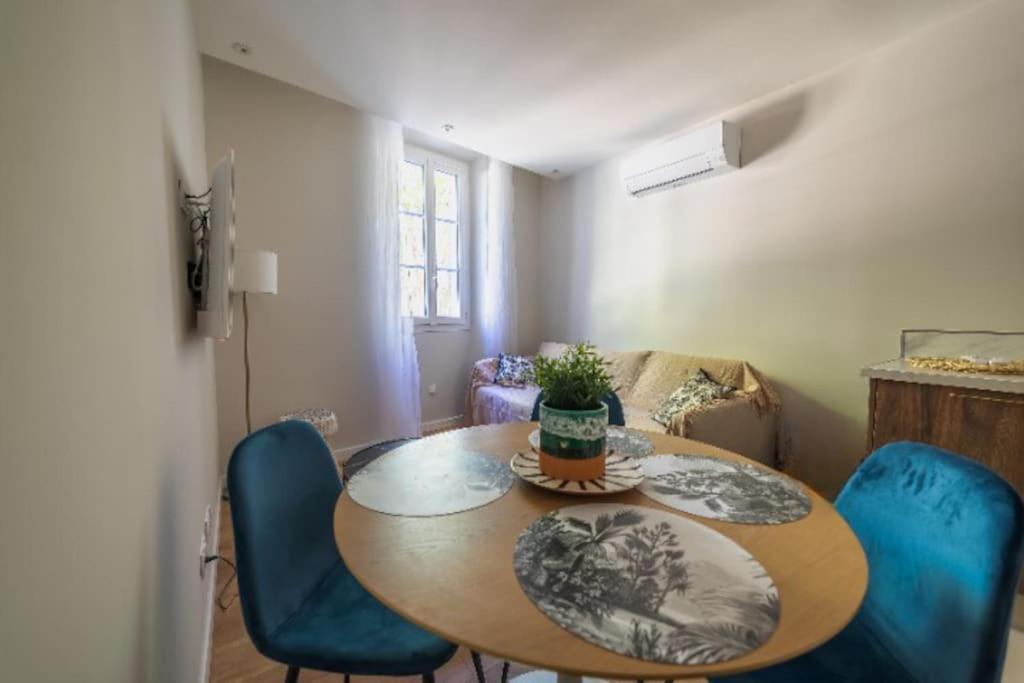 Le Palm Appartement Elegant & Design En Bord Riviere Коллобрьер Экстерьер фото